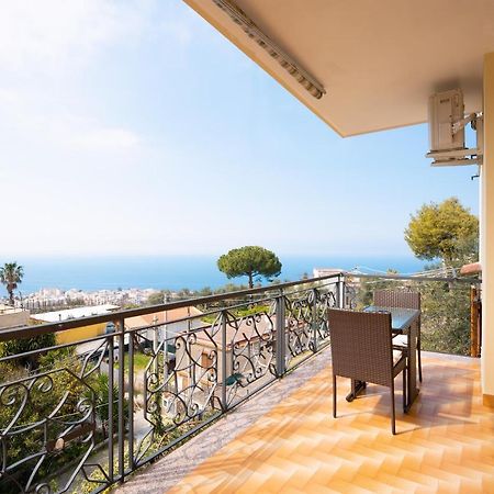 Seascape - Noemi'S Rooms Vico Equense Exterior photo